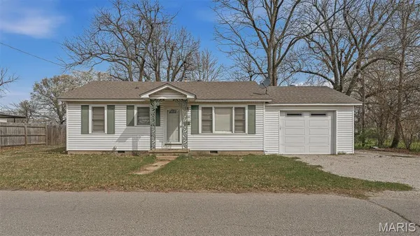 $89,000 | 1820 Dixie Roadway Street, Kennett, MO 63857
