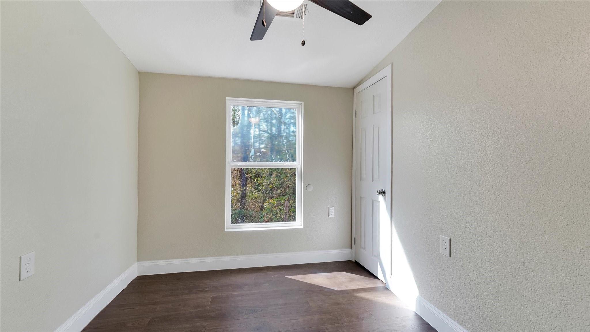 65 County Road 5002 Cleveland, TX 77327 - Photo 11 of 35