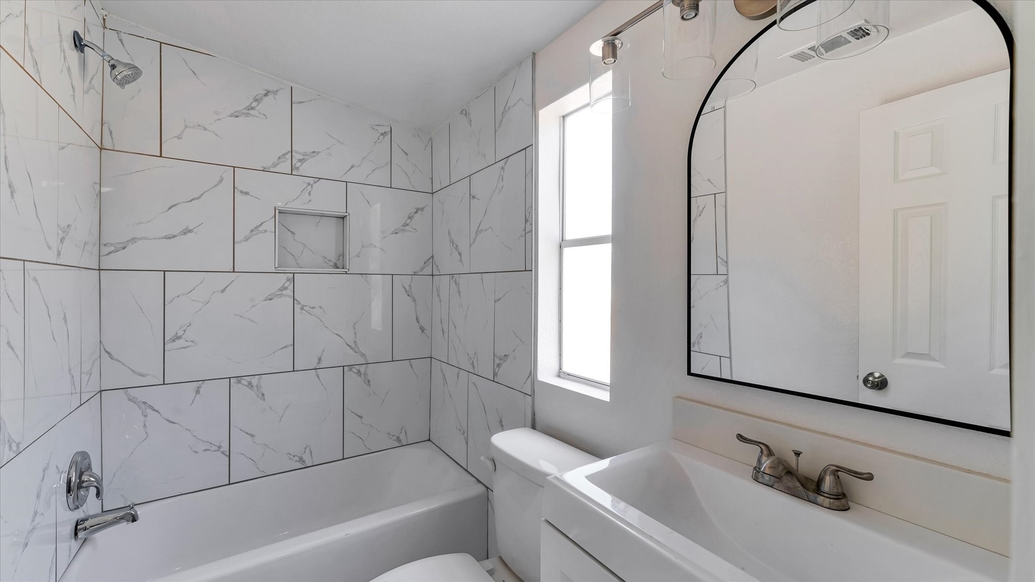 65 County Road 5002 Cleveland, TX 77327 - Photo 12 of 35