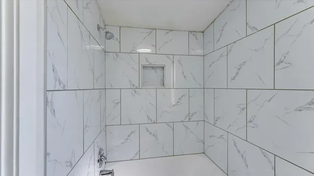 $1,500 | 65 County Road 5002, Cleveland, TX 77327