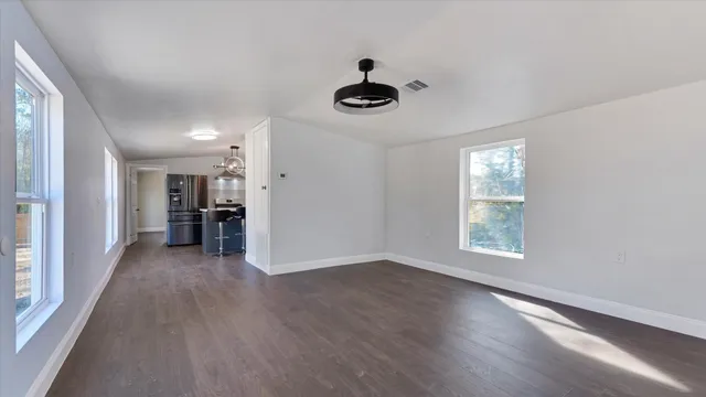 $1,500 | 65 County Road 5002, Cleveland, TX 77327