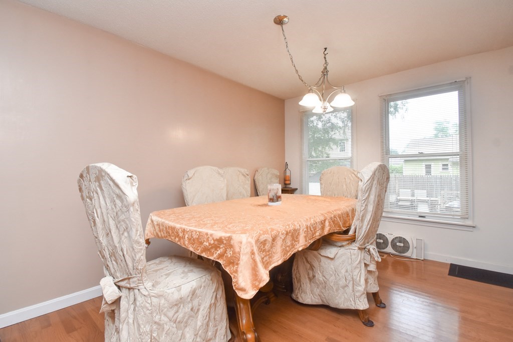19 Humbert Street Springfield, MA 01109 - Photo 12 of 42 Gallery Image 12
