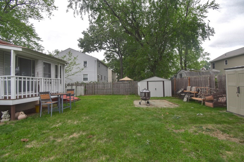 19 Humbert Street Springfield, MA 01109 - Photo 6 of 42 Gallery Image 6
