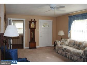 760 Salem Road Burlington, NJ 08016 - Photo 4 of 11