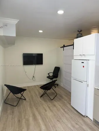 $1,400 | 8600 Northwest 21st Street, Unit 1, Sunrise, FL 33322