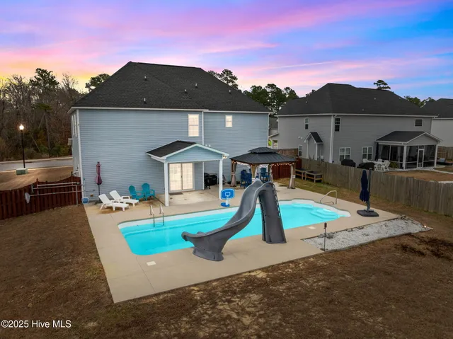 $605,000 | 207 Knightheads Drive, Swansboro, NC 28584