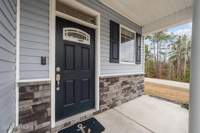 $605,000 | 207 Knightheads Drive, Swansboro, NC 28584