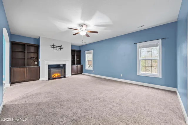 $605,000 | 207 Knightheads Drive, Swansboro, NC 28584