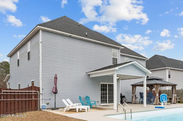 $605,000 | 207 Knightheads Drive, Swansboro, NC 28584