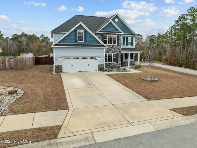 $605,000 | 207 Knightheads Drive, Swansboro, NC 28584
