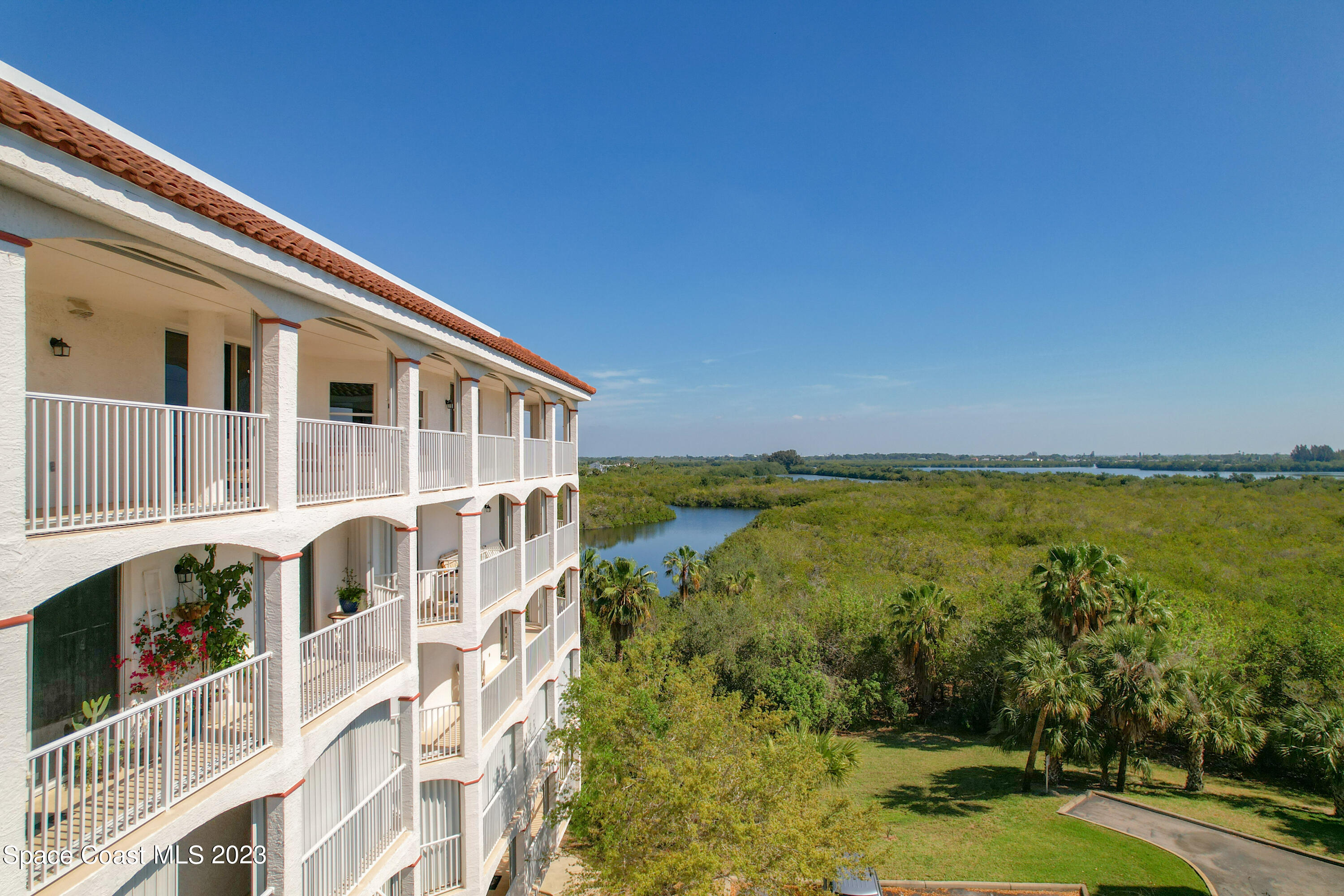 821 Del Rio Way, Unit 504 Merritt Island, FL 32953 - Photo 2 of 37 821 Del Rio Way #504-46 (1)