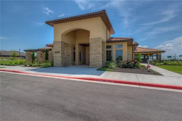 $2,595 | 18405 Cercina Trail, Pflugerville, TX 78660