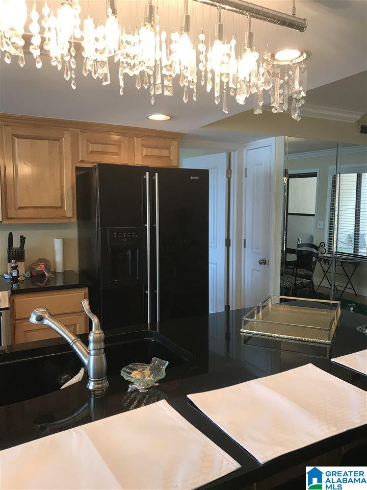 209 Paradise Isle, Unit 209 Riverside, AL 35135 - Photo 8 of 36