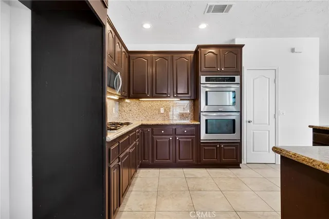 $619,900 | 14414 Ironsides Lane, Helendale, CA 92342