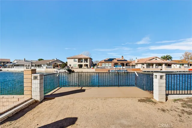 $569,900 | 14414 Ironsides Lane, Helendale, CA 92342