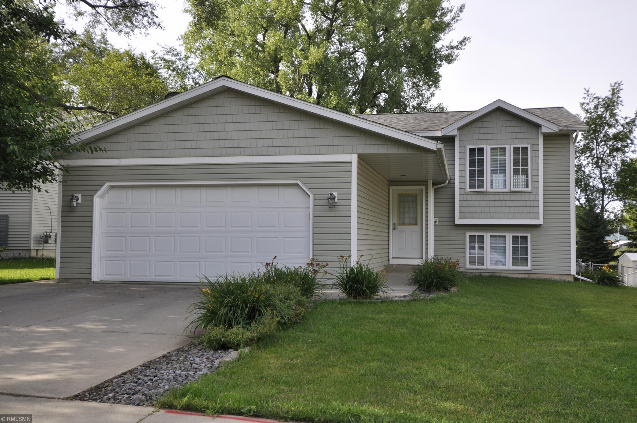 3834 Strathmore Lane Southeast Rochester, MN 55904 - Photo 1 of 21 Gallery Image 1