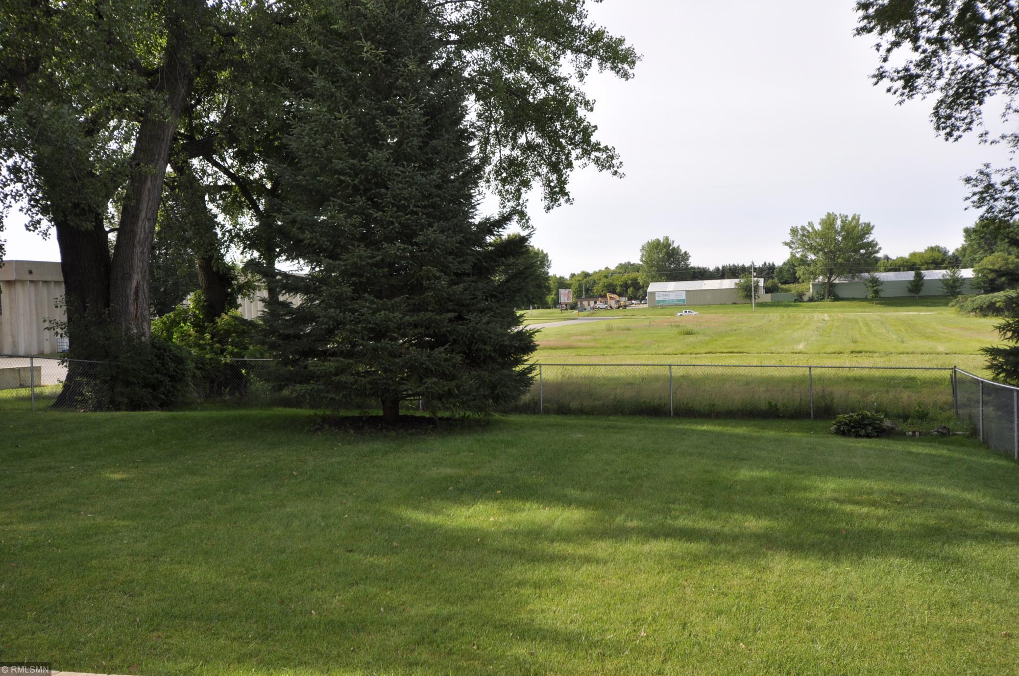 3834 Strathmore Lane Southeast Rochester, MN 55904 - Photo 20 of 21 Gallery Image 20