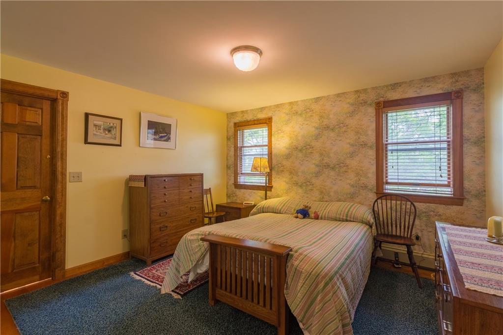 14 River Bank Road East Boothbay, ME 04544 - Photo 14 of 35 The first floor master bedroom with...