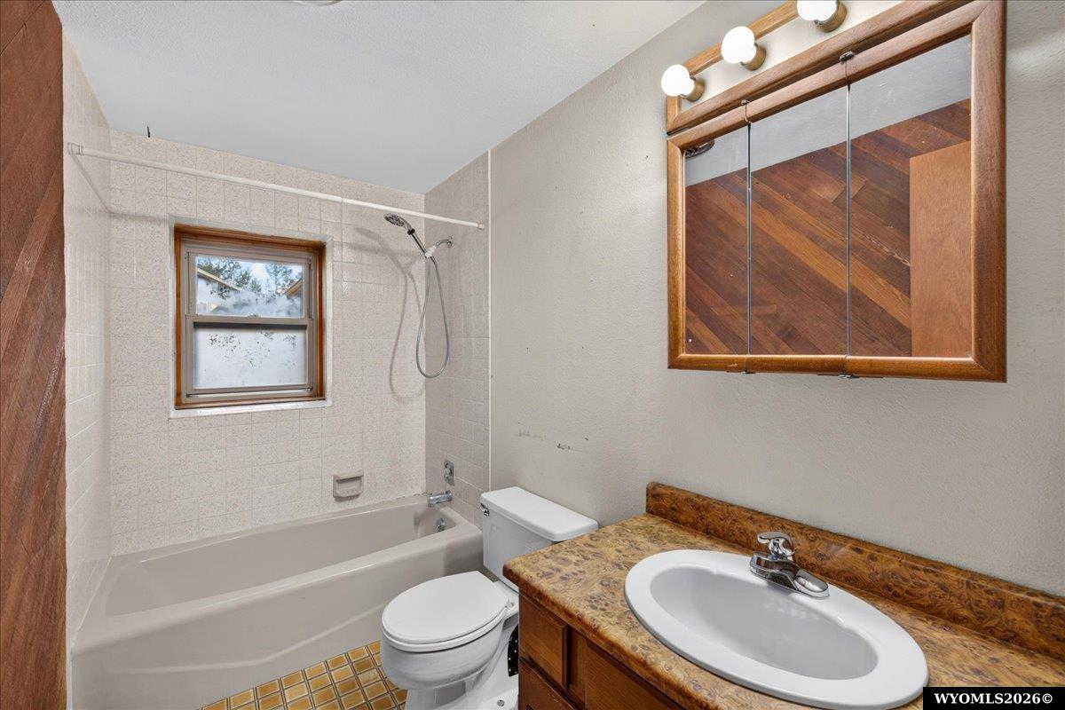 6709 Riverside Drive Casper, WY 82604 - Photo 27 of 43 Gallery Image 27