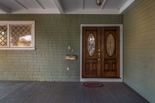 152 Winthrop Road, Unit 1 Brookline, MA 02445 - Photo 8 of 30