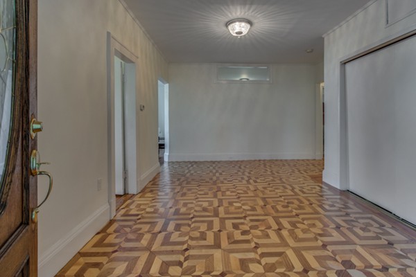152 Winthrop Road, Unit 1 Brookline, MA 02445 - Photo 9 of 30