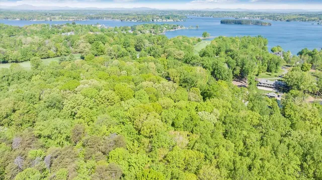a view of a field with an outdoor space