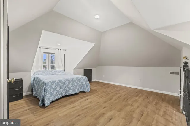 $3,085 | 128 Evesham Avenue West, Magnolia, NJ 08049