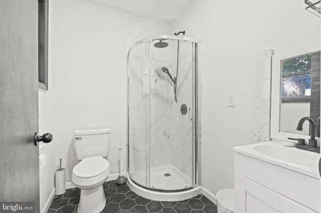 $3,085 | 128 Evesham Avenue West, Magnolia, NJ 08049