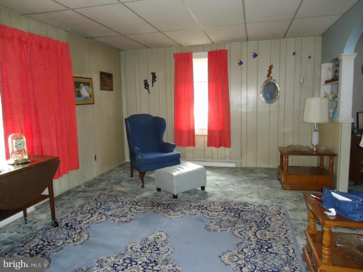 441 Fort Mott Road Pennsville, NJ 08070 - Photo 6 of 15 Living Room