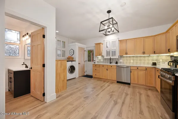 $639,000 | 1315 East Front Avenue, Coeur D'Alene, ID 83814