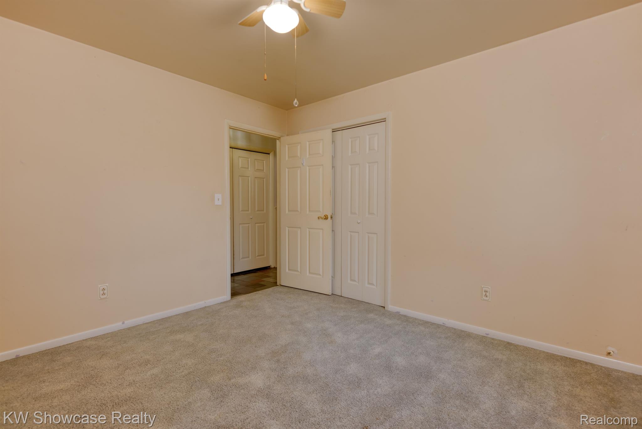 9536 Spencer Road South Lyon, MI 48178 - Photo 22 of 43 BDRM #2