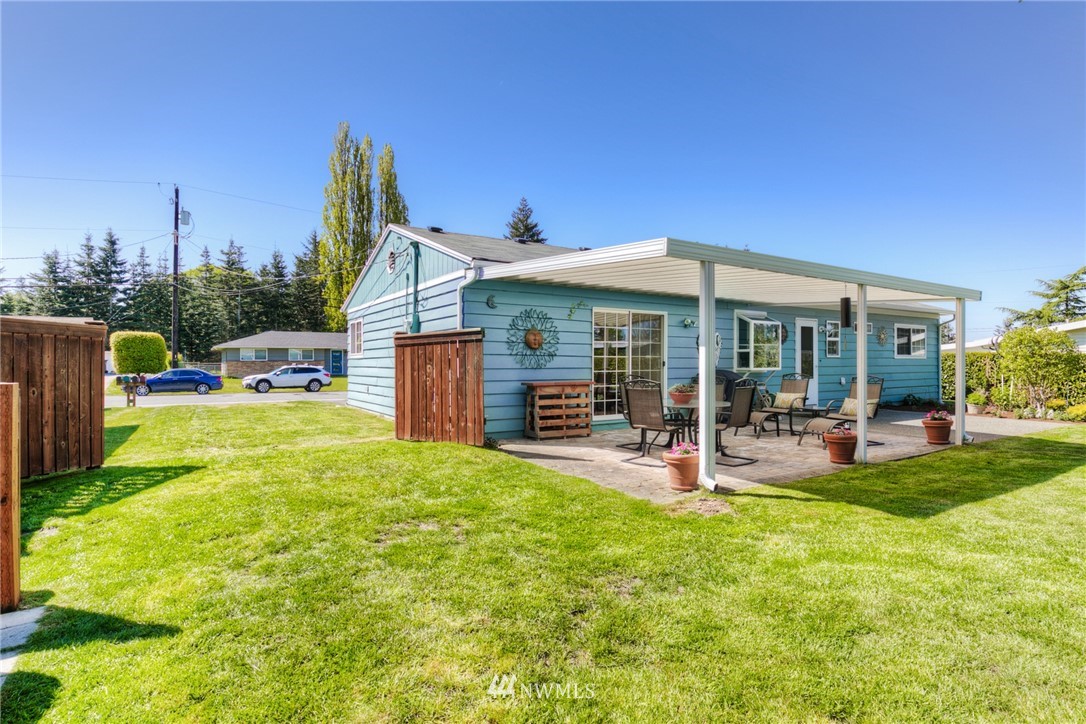 11412 Southeast 182nd Street Renton, WA 98055 - Photo 15 of 25