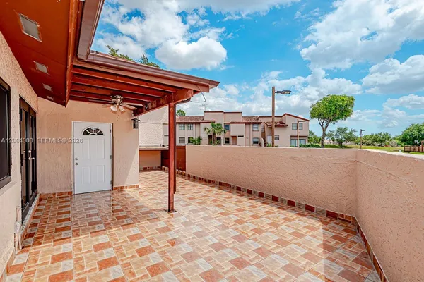 $3,500 | 740 Northwest 105th Place, Unit A6, Miami, FL 33172