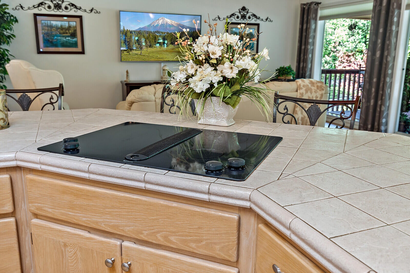 359 Rene Drive Shady Cove, OR 97539 - Photo 13 of 67 36_rd_36_mls