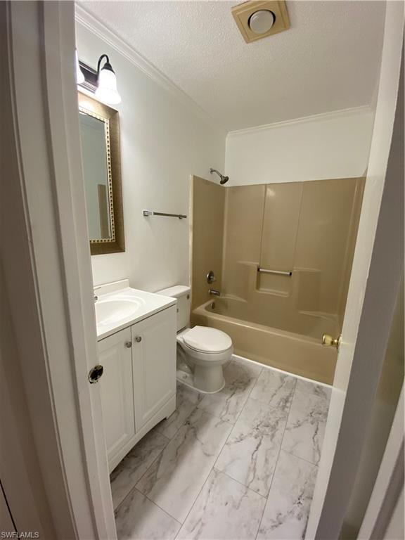 5294 Treetops Drive, Unit I203 Naples, FL 34113 - Photo 12 of 16