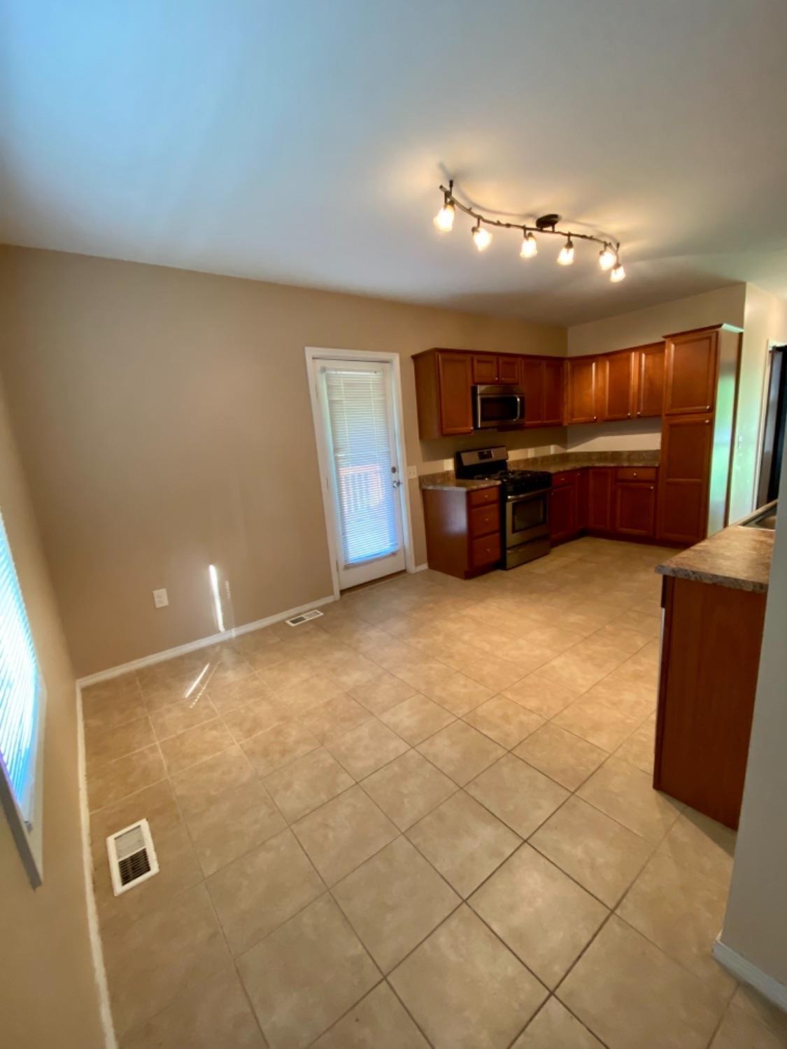 4727 Shephard Road Batavia, OH 45103 - Photo 16 of 25 Gallery Image 16