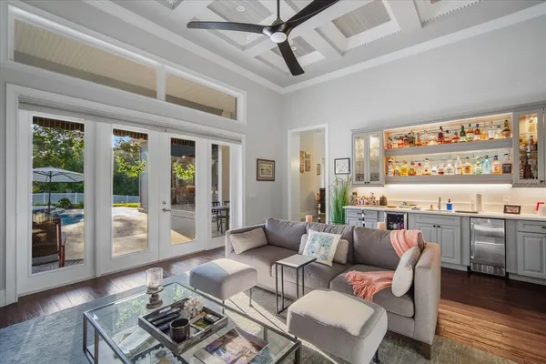 $1,950,000 | 11441 Hammock Oaks Court, Lithia, FL 33547
