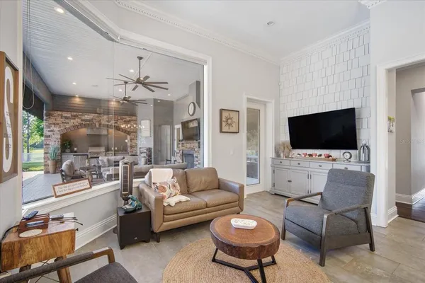 $1,950,000 | 11441 Hammock Oaks Court, Lithia, FL 33547