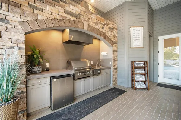 $1,950,000 | 11441 Hammock Oaks Court, Lithia, FL 33547