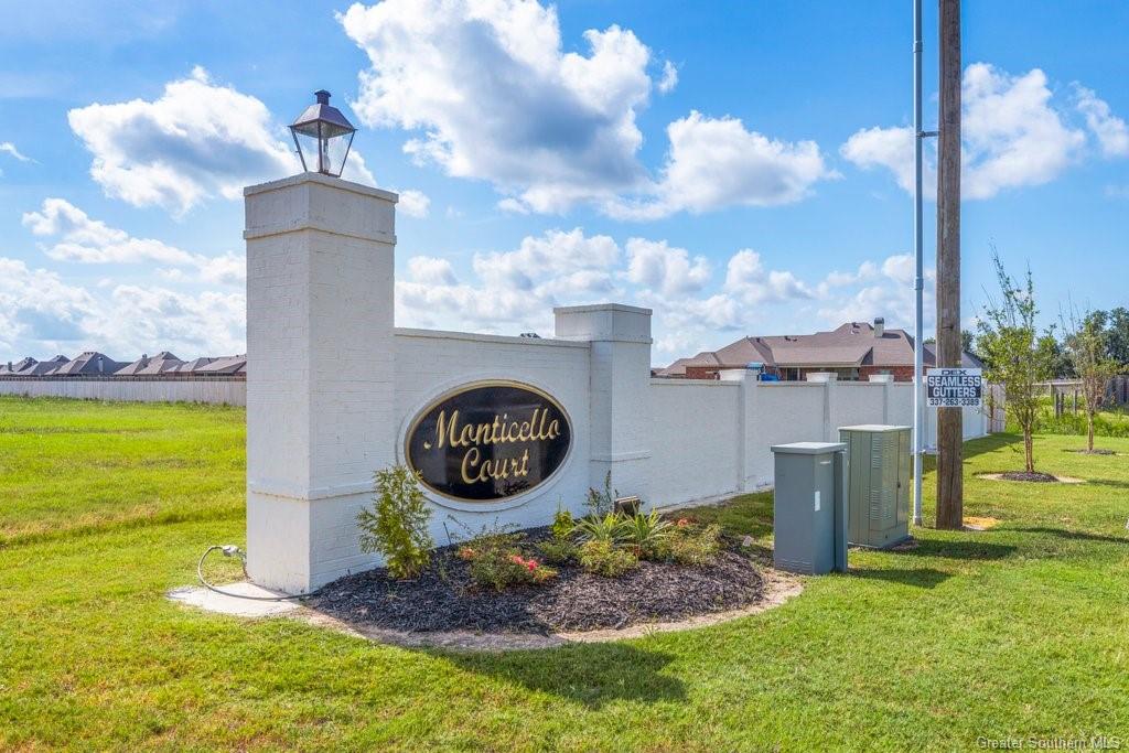 813 Mary Diane McCall Road Lake Charles, LA 70605 - Photo 2 of 11