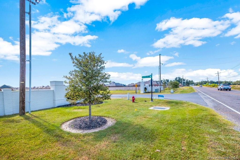 813 Mary Diane McCall Road Lake Charles, LA 70605 - Photo 5 of 11