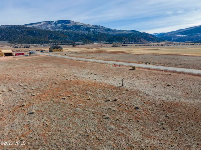 a view of a tennis court