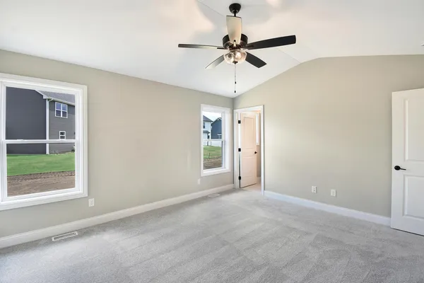 $401,185 | 706 Cates Drive, Mahomet, IL 61853