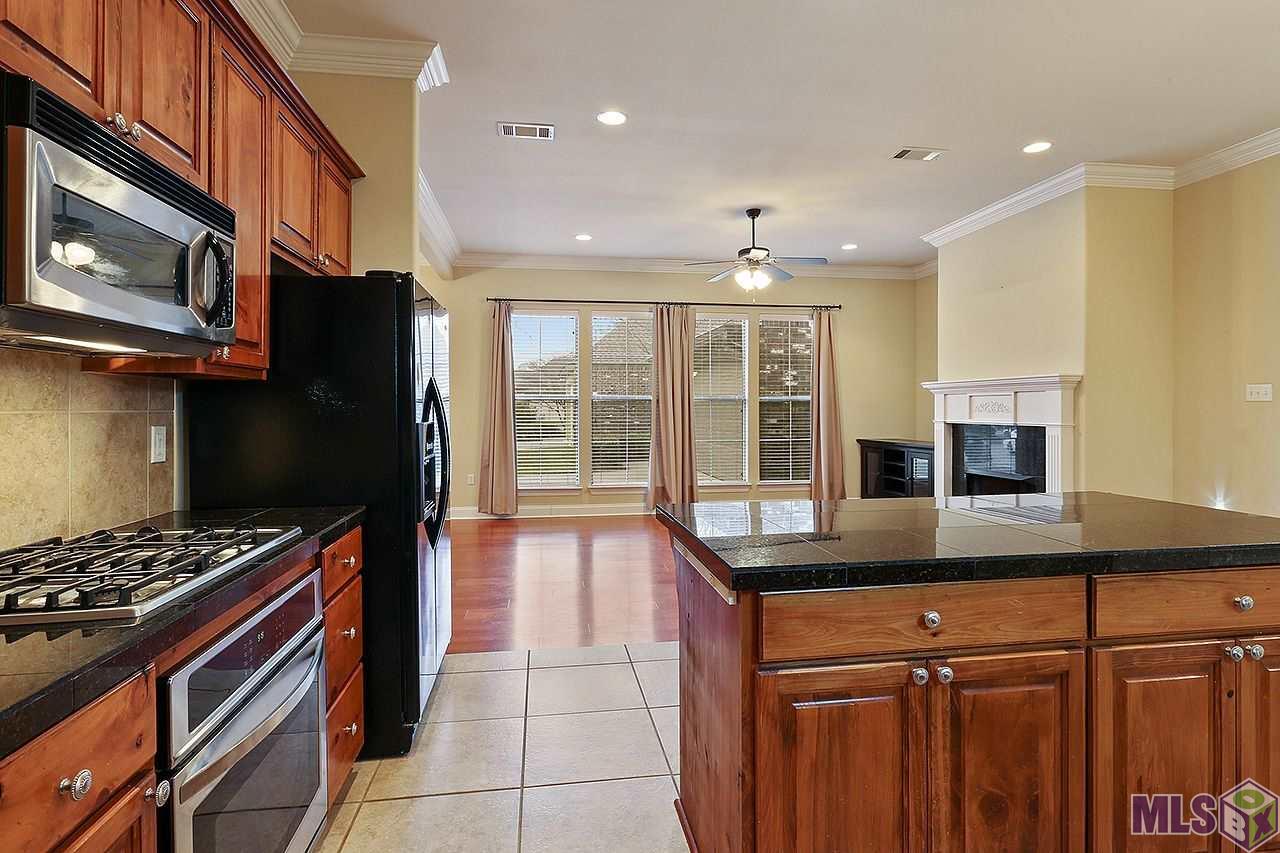 12853 Hidden Ridge Lane Baton Rouge, LA 70816 - Photo 6 of 10