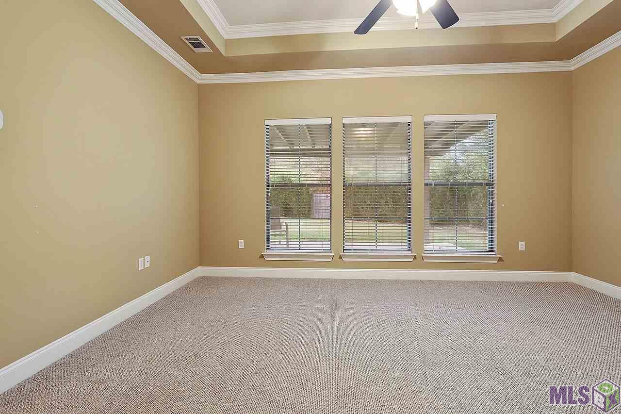 12853 Hidden Ridge Lane Baton Rouge, LA 70816 - Photo 7 of 10