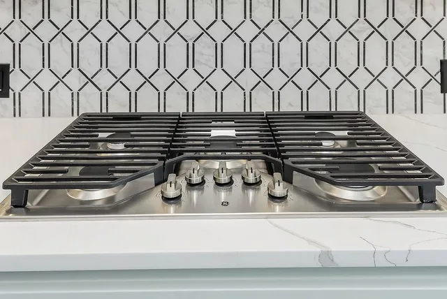 $823,970 | 2209 176th Place, Overland Park, KS 66085