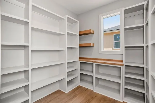 $823,970 | 2209 176th Place, Overland Park, KS 66085