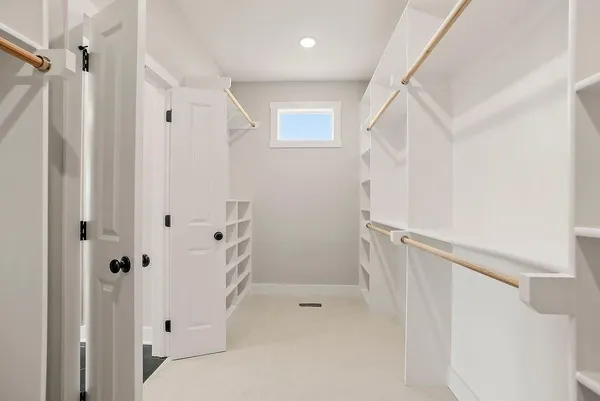 $823,970 | 2209 176th Place, Overland Park, KS 66085