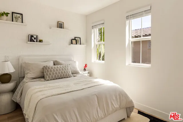 $875,000 | 710 South San Fernando Boulevard, Unit 104, Burbank, CA 91502