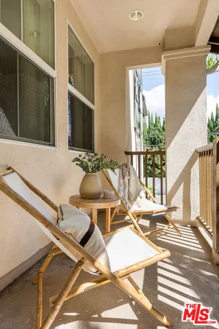 $875,000 | 710 South San Fernando Boulevard, Unit 104, Burbank, CA 91502
